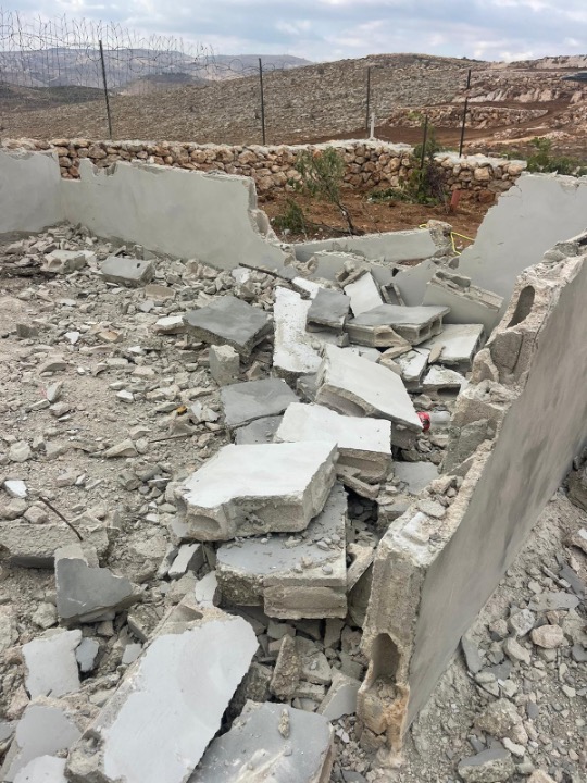 Khirbet Abu Falah, Ramallah District: Israeli Settlers Break Into ...